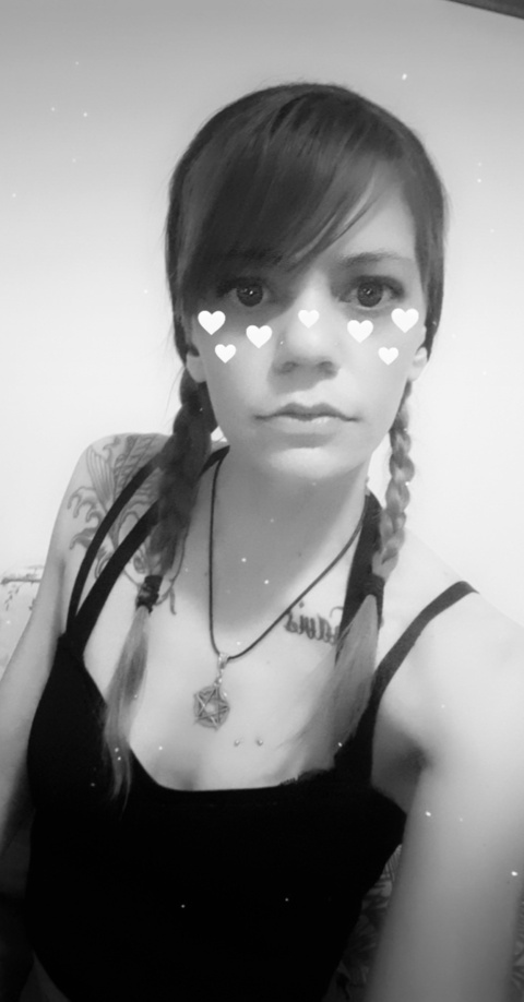 Image d'en-tête OnlyFans tennille