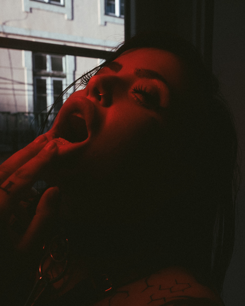 OnlyFansヘッダー写真 thacyaesteves