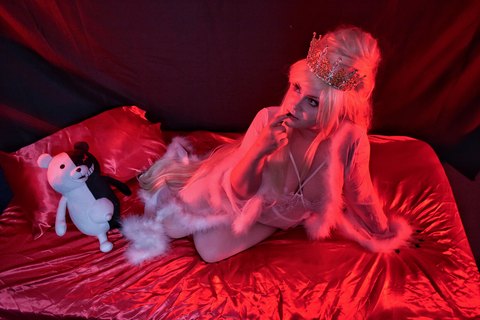 OnlyFans üst resmi thatblondeprincesscos