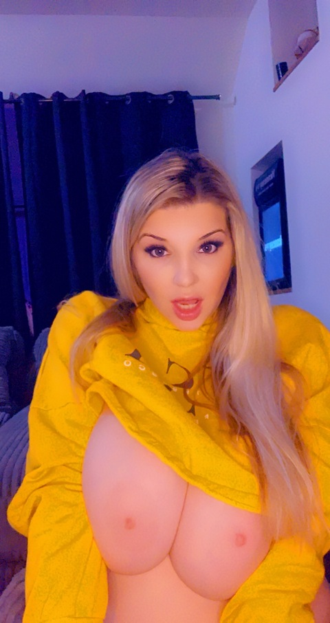 صورة رأس OnlyFans thebustybxtch