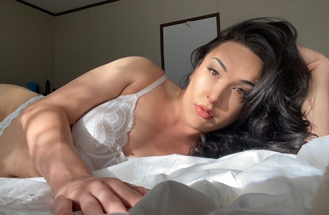 OnlyFans Titelbild theheavenlytris