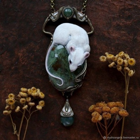 Immagine di copertina OnlyFans theonlyinleb