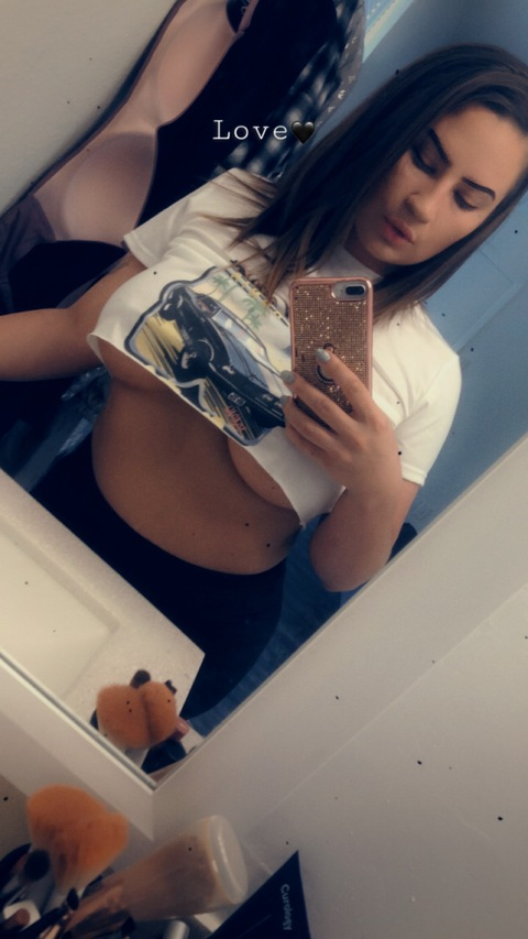 Снимка на заглавие на OnlyFans thrivelavishly