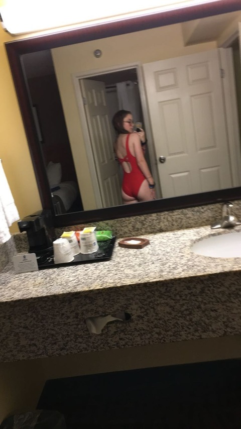 Imagem de cabeçalho do OnlyFans tlioness