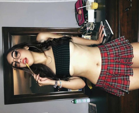 Gambar header OnlyFans tomiebabydollfree