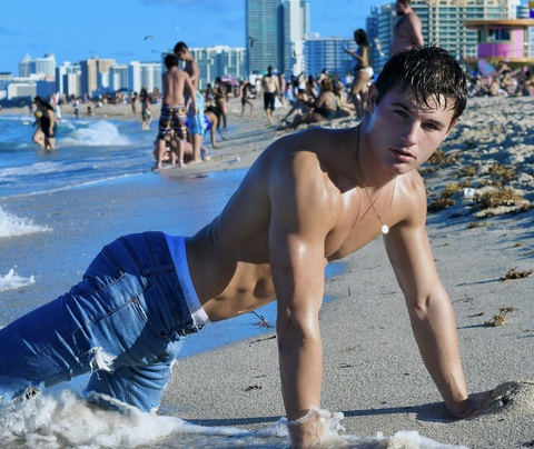 Imagem de cabeçalho do OnlyFans tony_goodfellow