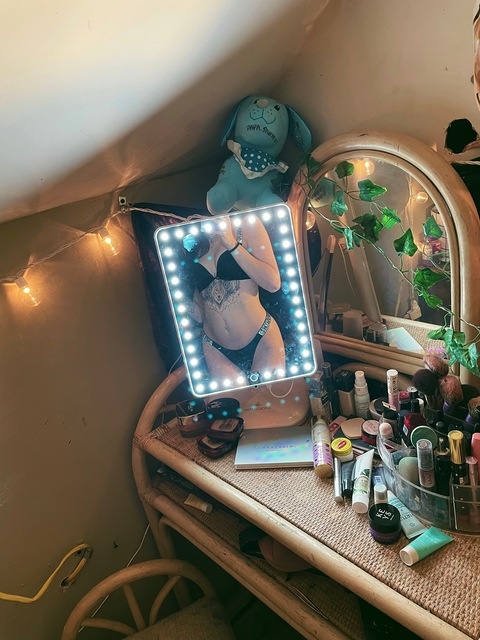 Image d'en-tête OnlyFans topazzer