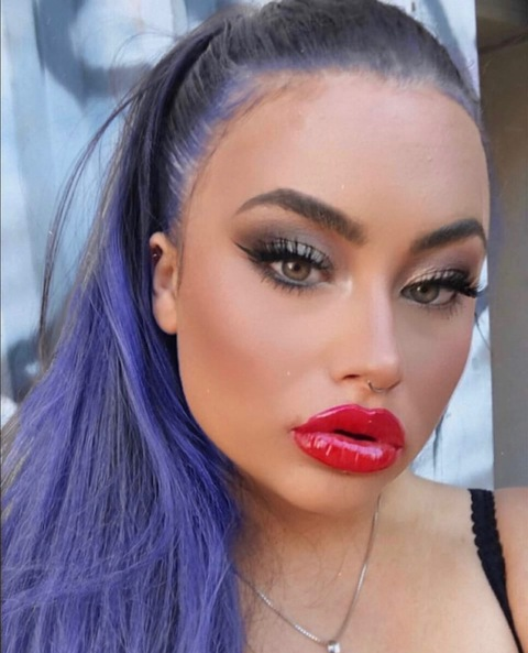 Imagem de cabeçalho do OnlyFans toxxxicshorty