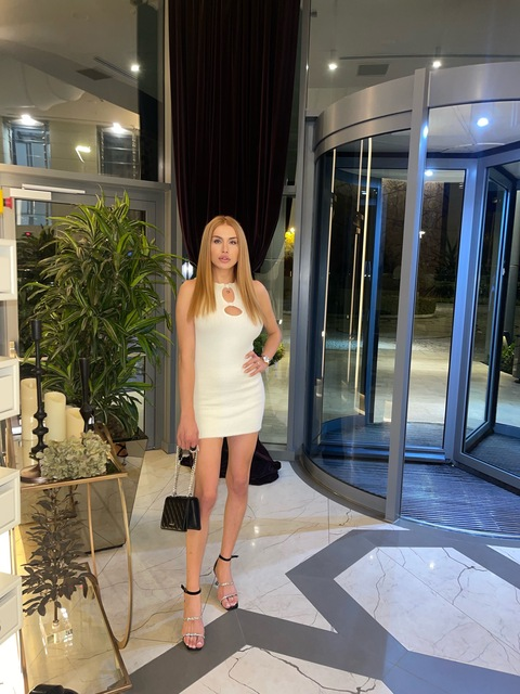 OnlyFans हेडर तस्वीर tsnasli