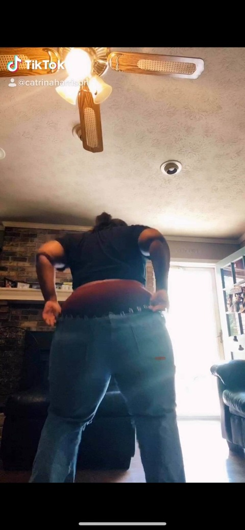 Immagine di copertina OnlyFans twinadime