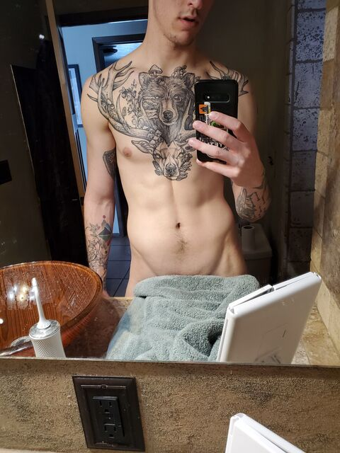 Image d'en-tête OnlyFans tyceratops