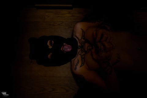 Gambar header OnlyFans tynessa