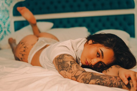 OnlyFans 헤더 사진 u111195316