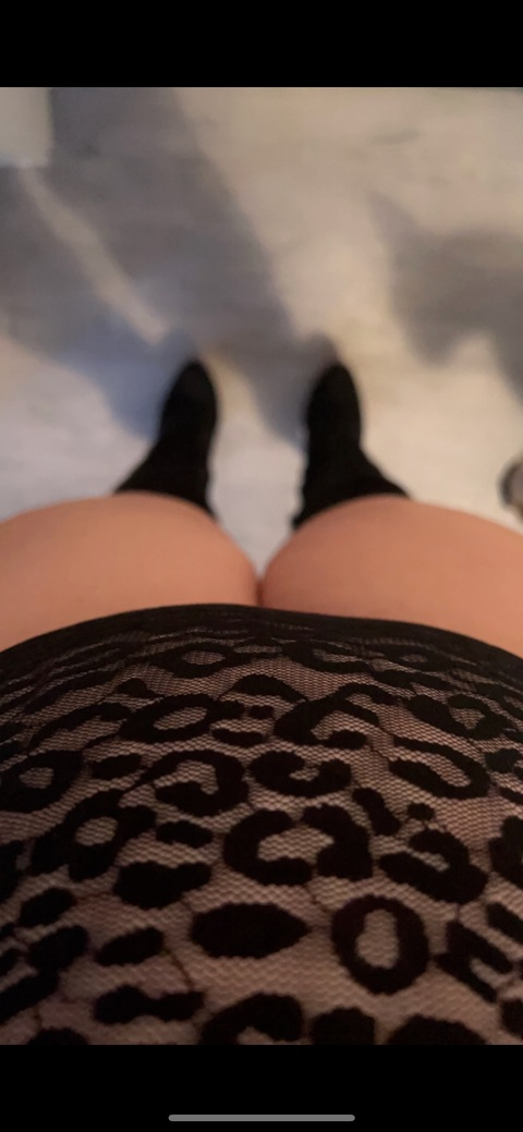 OnlyFans हेडर तस्वीर u181219194