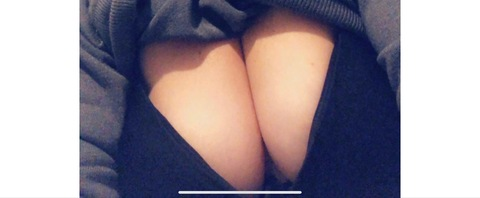 OnlyFansヘッダー写真 u183927056