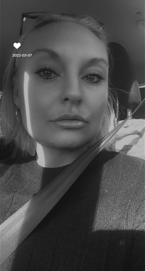 OnlyFans हेडर तस्वीर u206879119