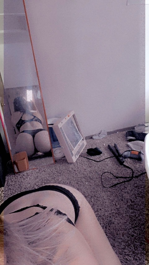 Снимка на заглавие на OnlyFans us.444.hm