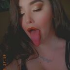 OnlyFansのプロフィール写真vajazzles