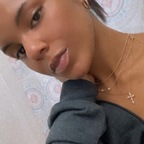 OnlyFans 프로필 사진 venellyonis