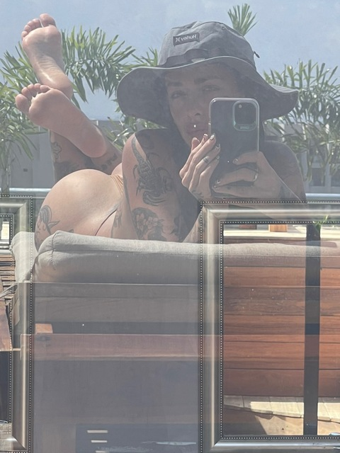 Снимка на заглавие на OnlyFans venusthea_