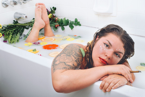 OnlyFansヘッダー写真 vthiccy