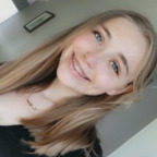 ओन्लीफैंस प्रोफाइल चित्र warmhole