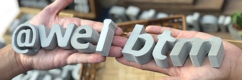 OnlyFans header picture weibtm