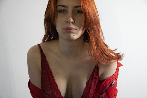 Immagine di copertina OnlyFans whitefriz