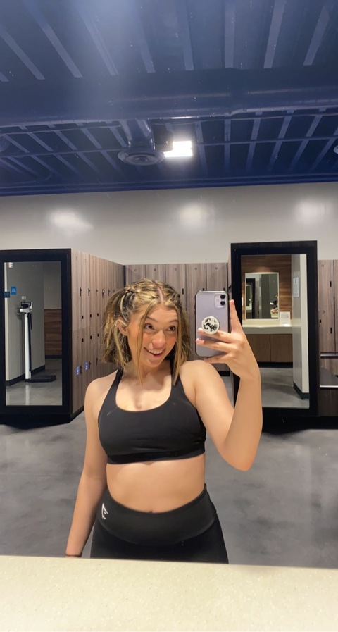 Image d'en-tête OnlyFans whosthatgirl0