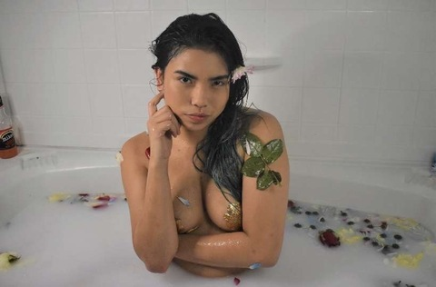 Immagine di copertina OnlyFans xceceliax