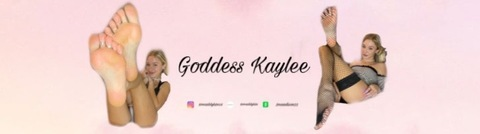 OnlyFans 헤더 사진 xomaddykxo