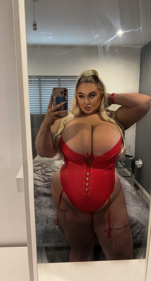 OnlyFans हेडर तस्वीर xxmace99