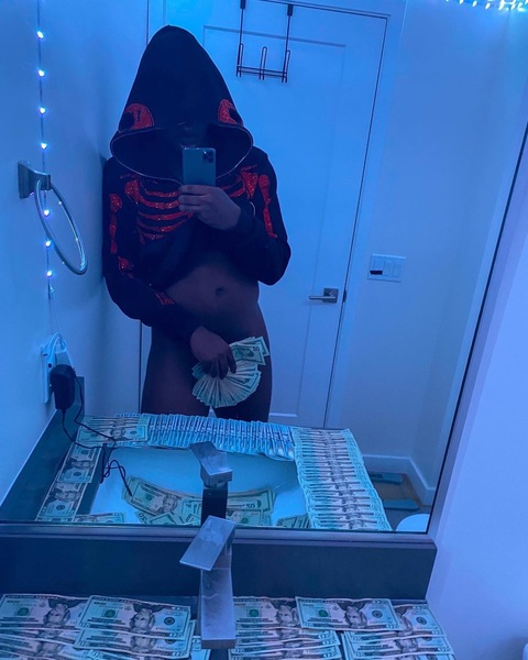 Immagine di copertina OnlyFans xxxchinotv