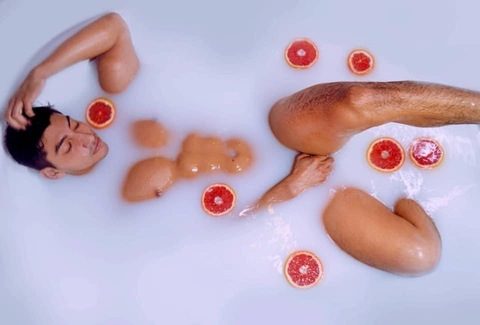 OnlyFansヘッダー写真 yadirlh