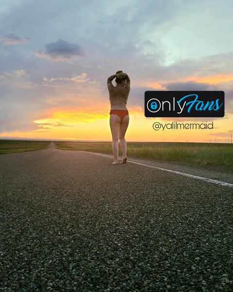 OnlyFansヘッダー写真 yalilmermaid