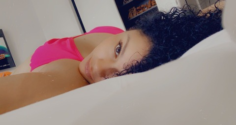 Immagine di copertina OnlyFans zoldeluz